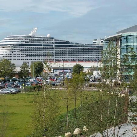 The Greenwich - Two Bedroom Apartment With Parking, Close To Ferry Terminals Southampton Exteriér fotografie